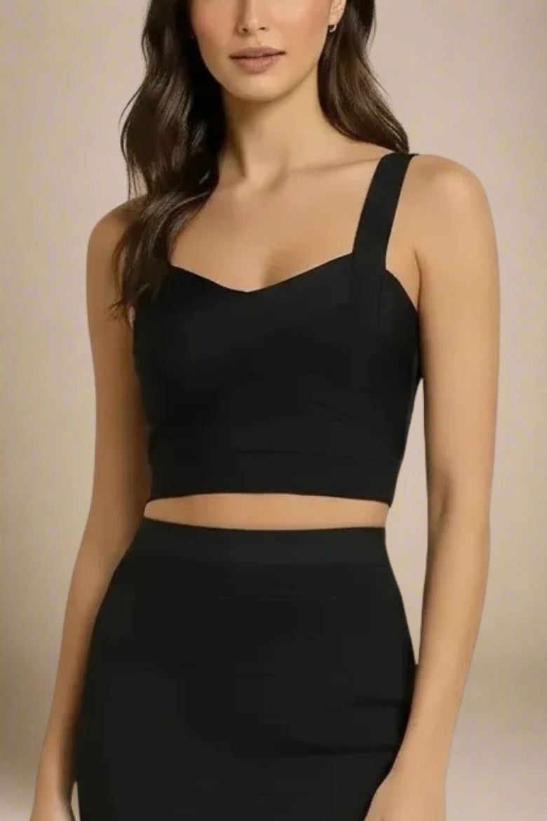 BODYCON COLLECTION Women's Classic Black Sweetheart Neck Crop Top, Polyester and Elastane, Size M