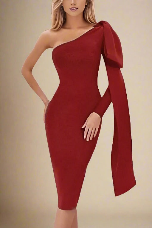 Woman wearing a figure flattering  Lela Long Sleeve Bandage Midi Dress - Lipstick Red BODYCON COLLECTION