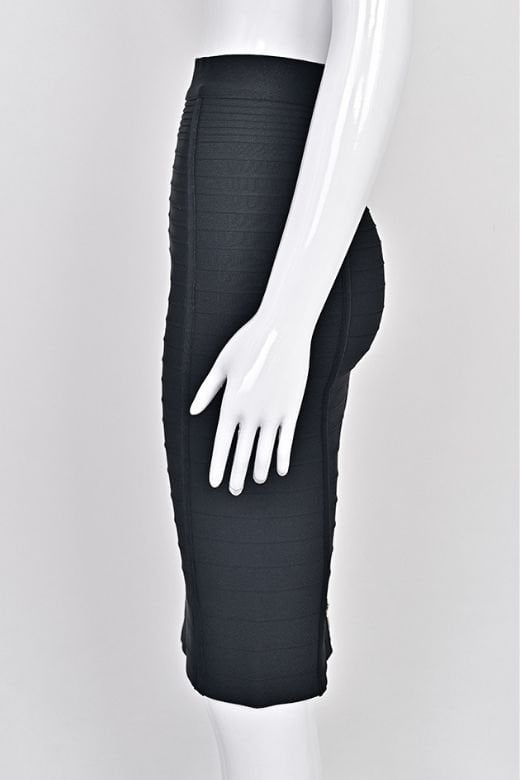 Woman wearing a figure flattering Pencil High Waist Bandage Knee Length Knitted Skirt - Classic Black BODYCON COLLECTION