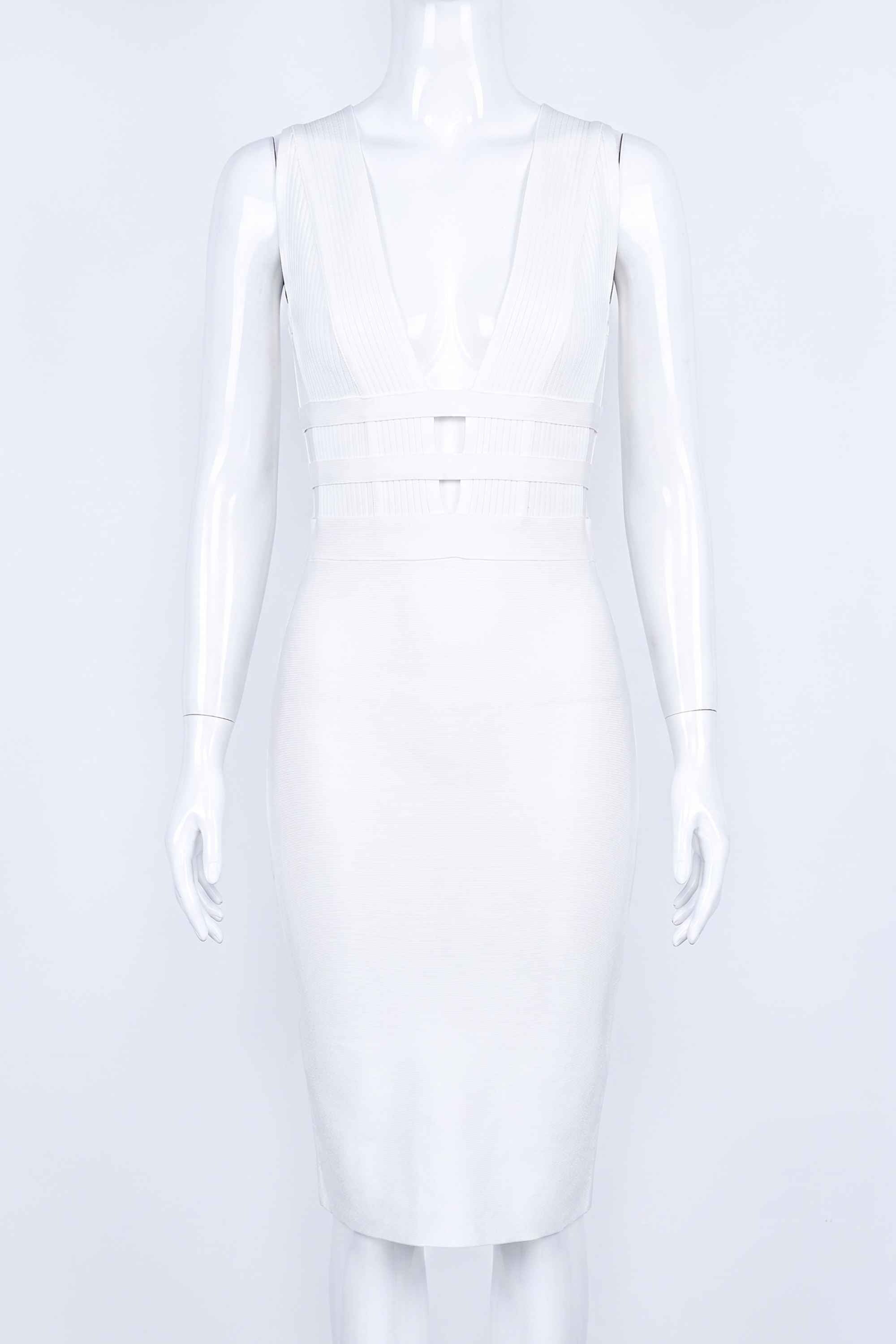 Woman wearing a figure flattering  Bay Bandage Dress - Pearl White Bodycon Collection