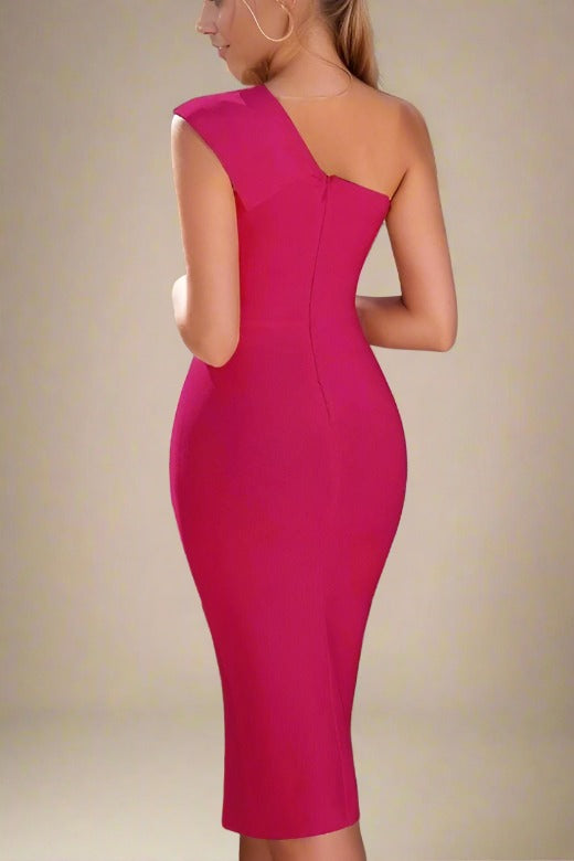 Woman wearing a figure flattering  Eile Bodycon Dress - Magenta Pink BODYCON COLLECTION