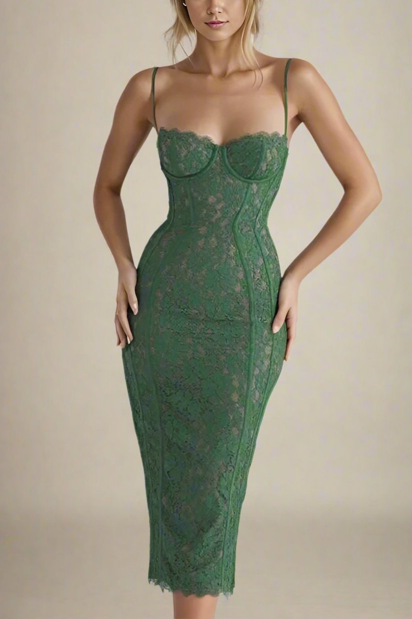 Woman wearing a figure flattering  Honor Bodycon Midi Dress - Emerald Green BODYCON COLLECTION