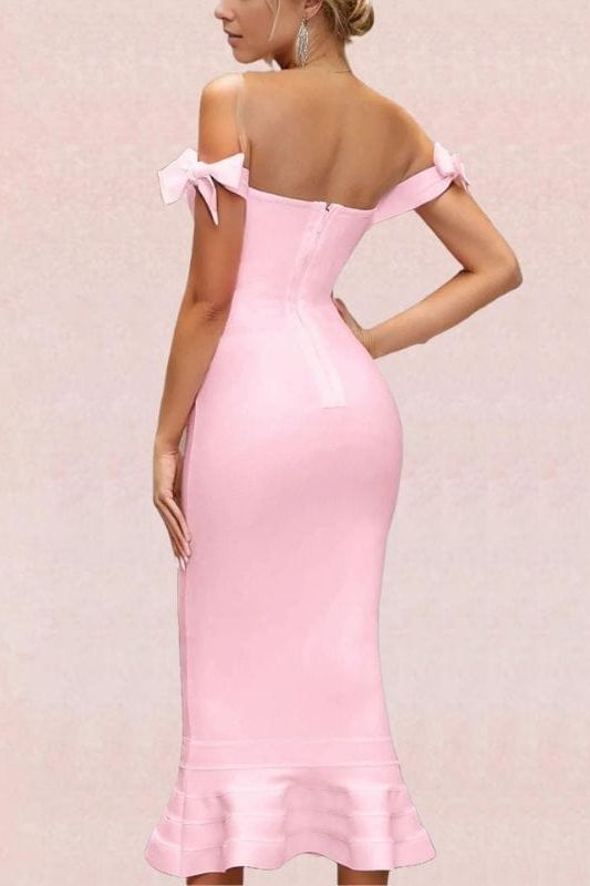 Woman wearing a figure flattering  Hunter Bandage Midi Dress - Dusty Pink BODYCON COLLECTION