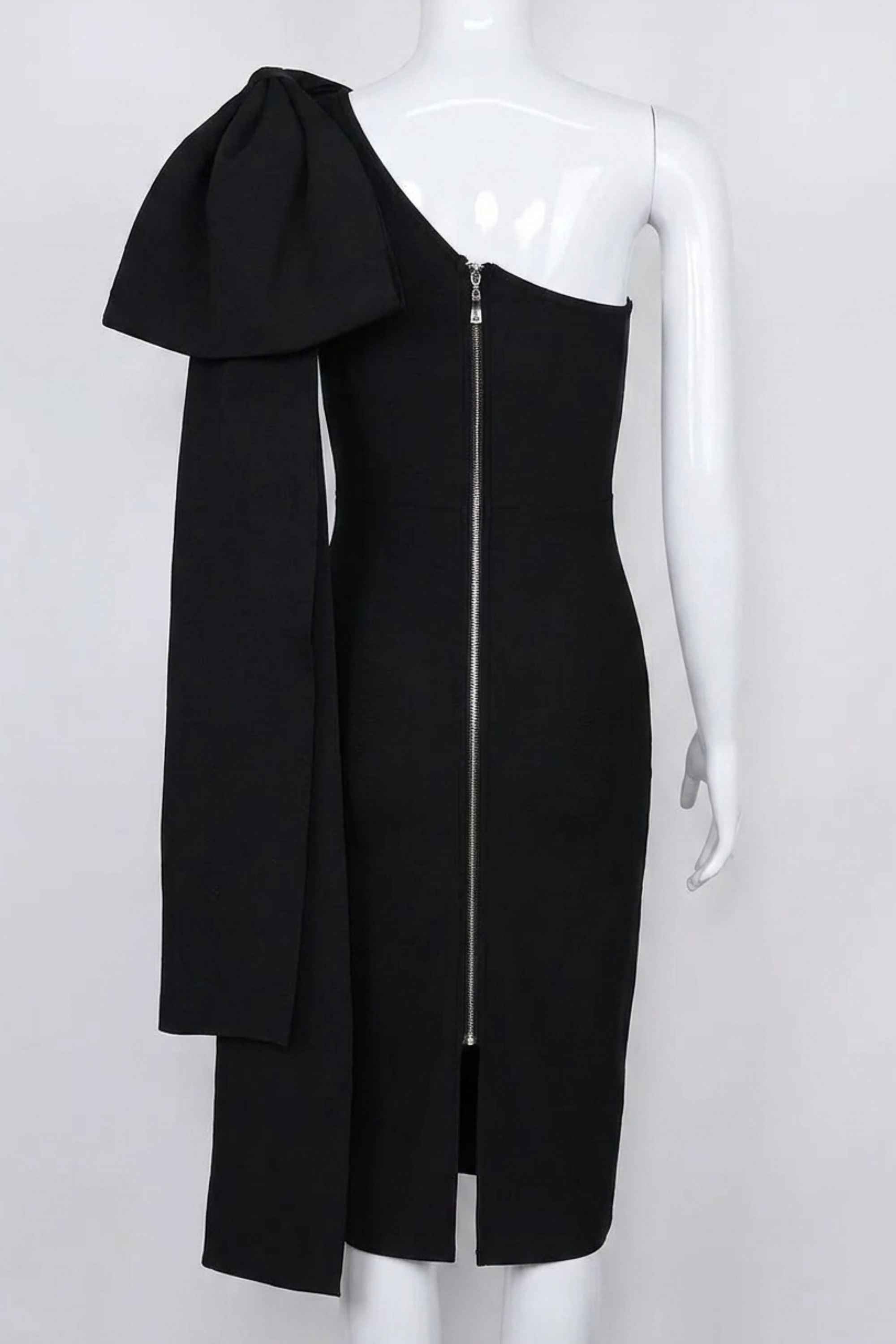Woman wearing a figure flattering  Lela Long Sleeve Bandage Midi Dress - Classic Black BODYCON COLLECTION