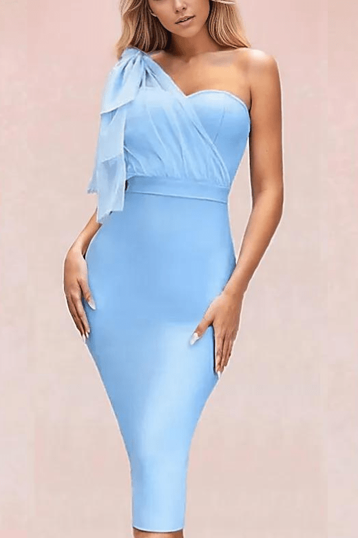 Woman wearing a figure flattering  Lesley Bandage Dress - Sky Blue BODYCON COLLECTION