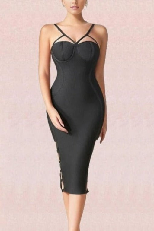 Woman wearing a figure flattering  Makay Bandage Dress - Classic Black BODYCON COLLECTION